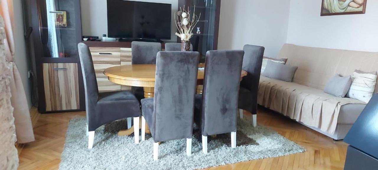 Apartman ,,Milica" Donji Milanovac Exterior photo